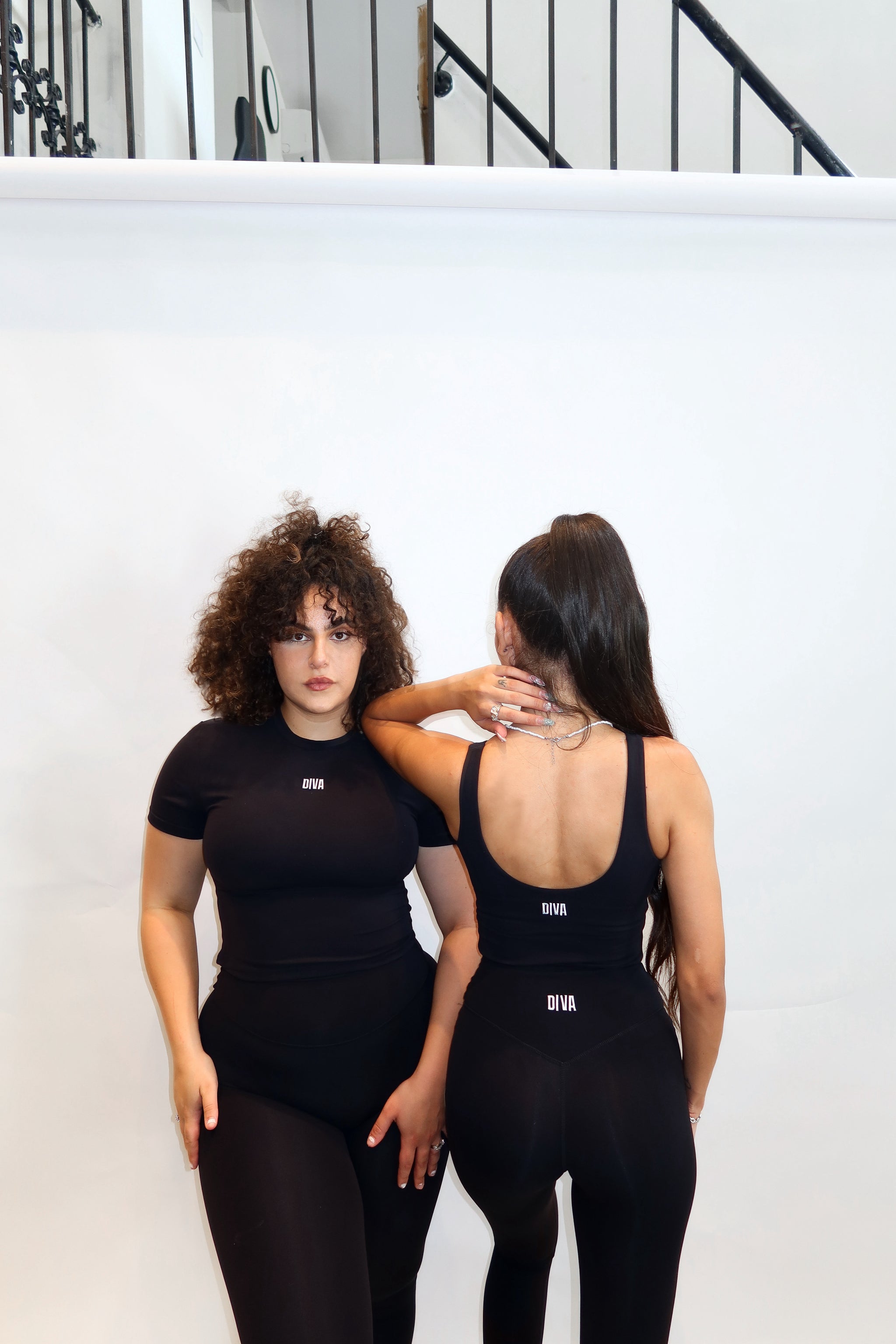 MOVE SLEEVELESS TOP גופייה עם חזייה מובנית
