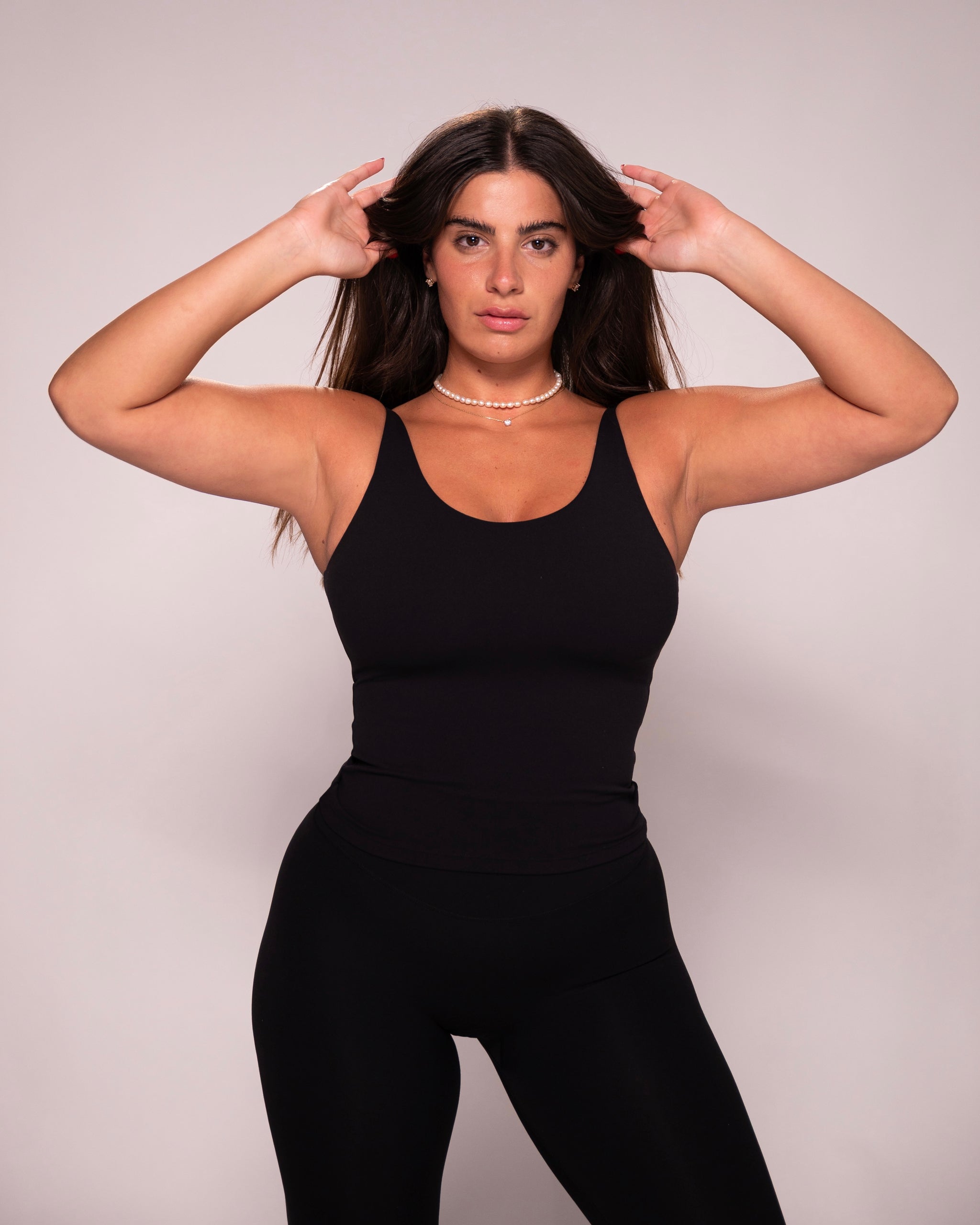MOVE SLEEVELESS TOP גופייה